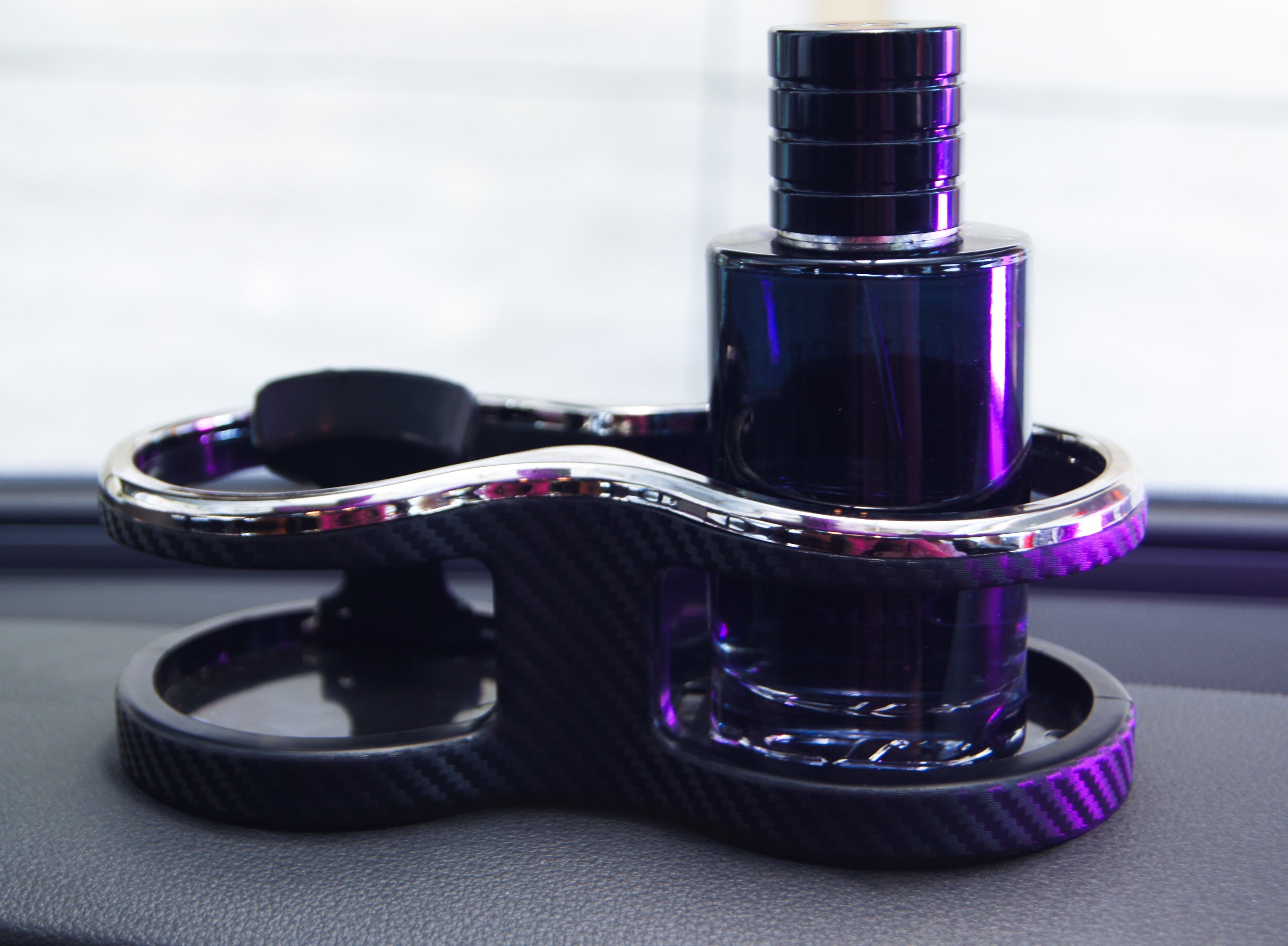 Complete Guide to Car Cup Holders: Universal, BMW E34, Porsche 981 Jaguar XE Models